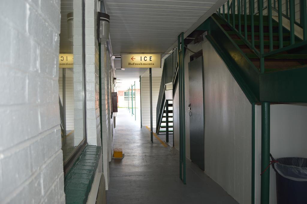 Travel Inn Weatherford ภายนอก รูปภาพ